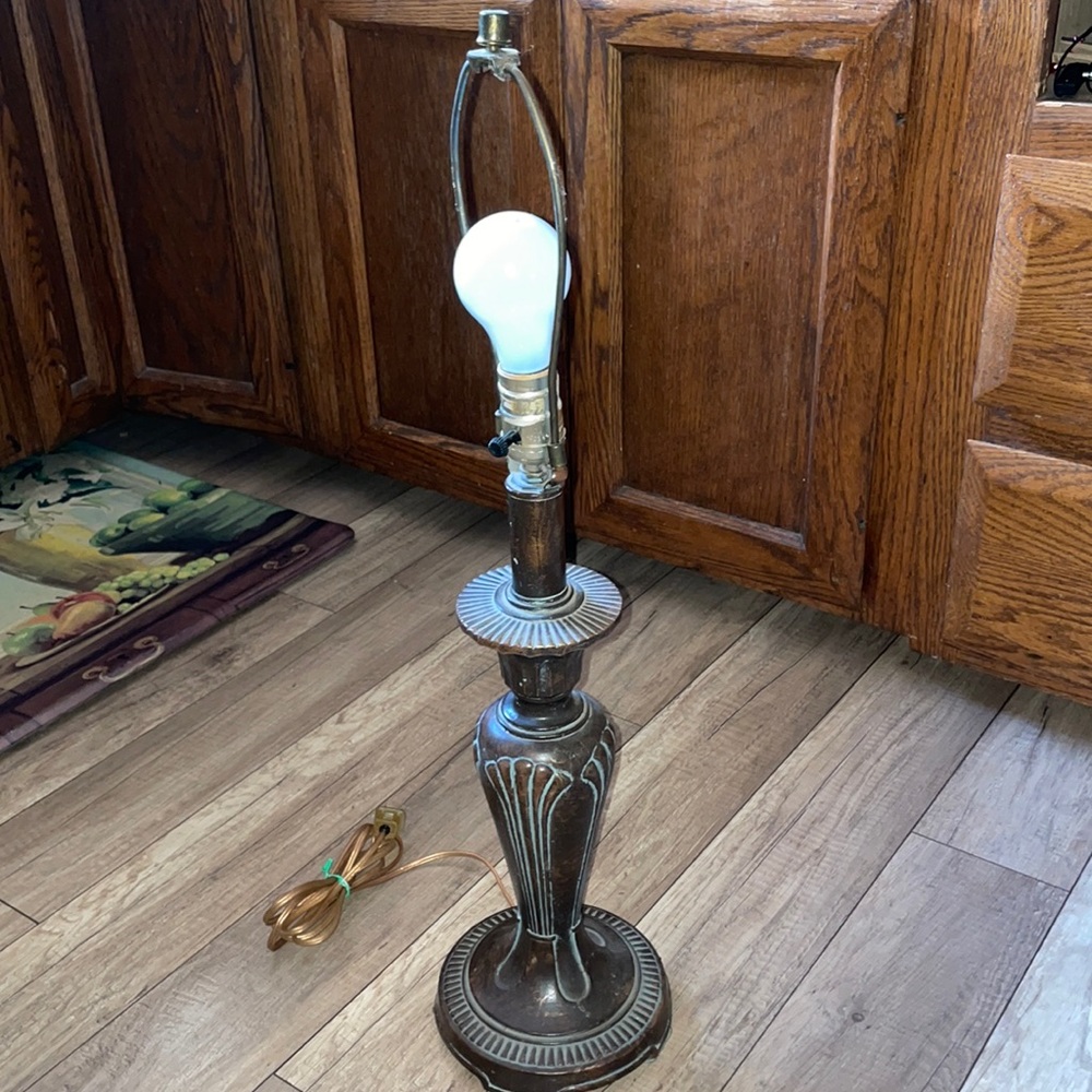 Bronze metal table nightstand desk buffet lamp